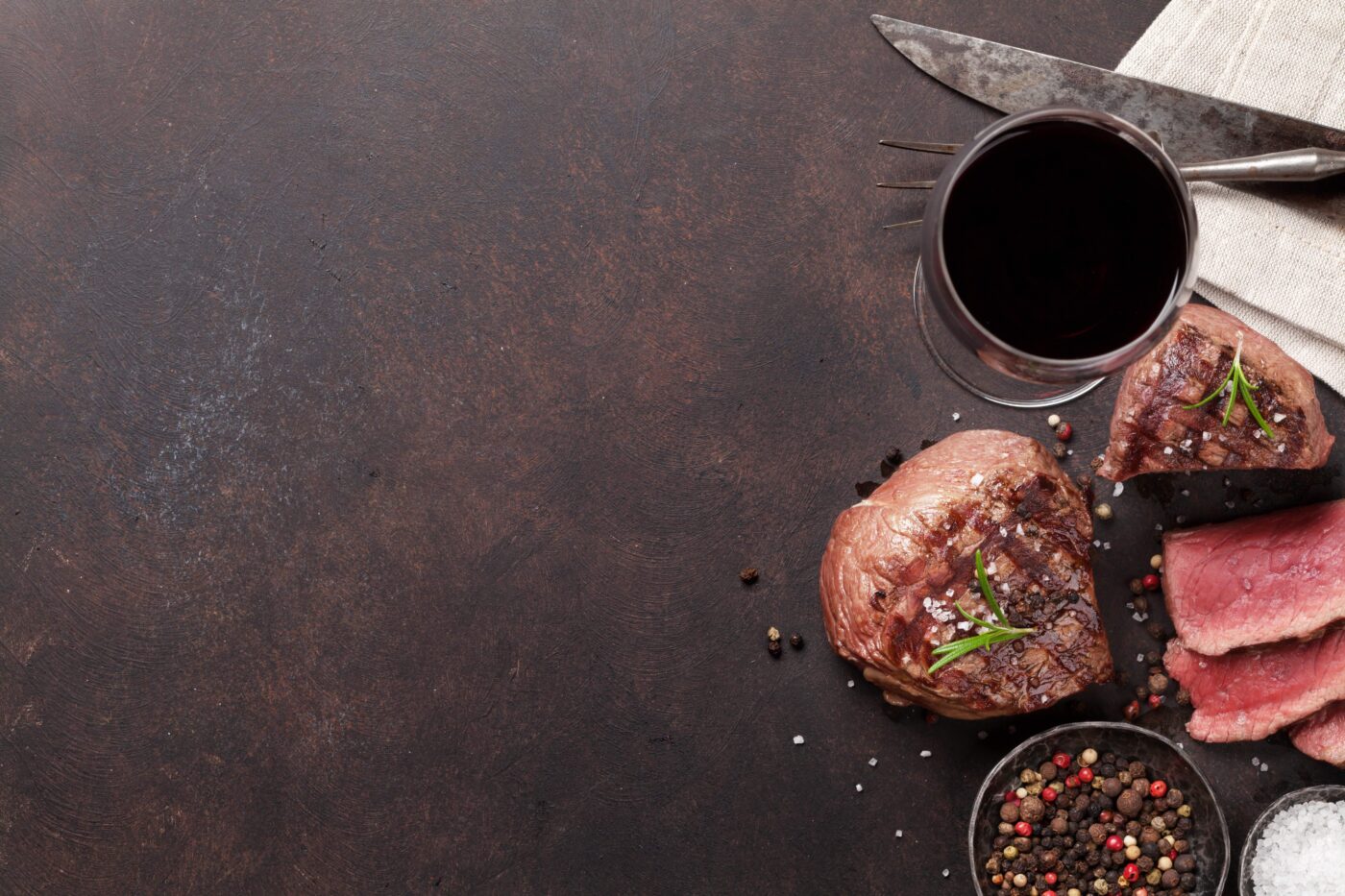 Filetto di Manzo al Vino Rosso con Riduzione di Balsamico: Un Capolavoro di Gusto